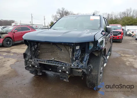 2021 Chevrolet Silverado 1500 4Wd Short Bed Lt z USA, uszkodzony, nr VIN 1GCUYDED8MZ283228